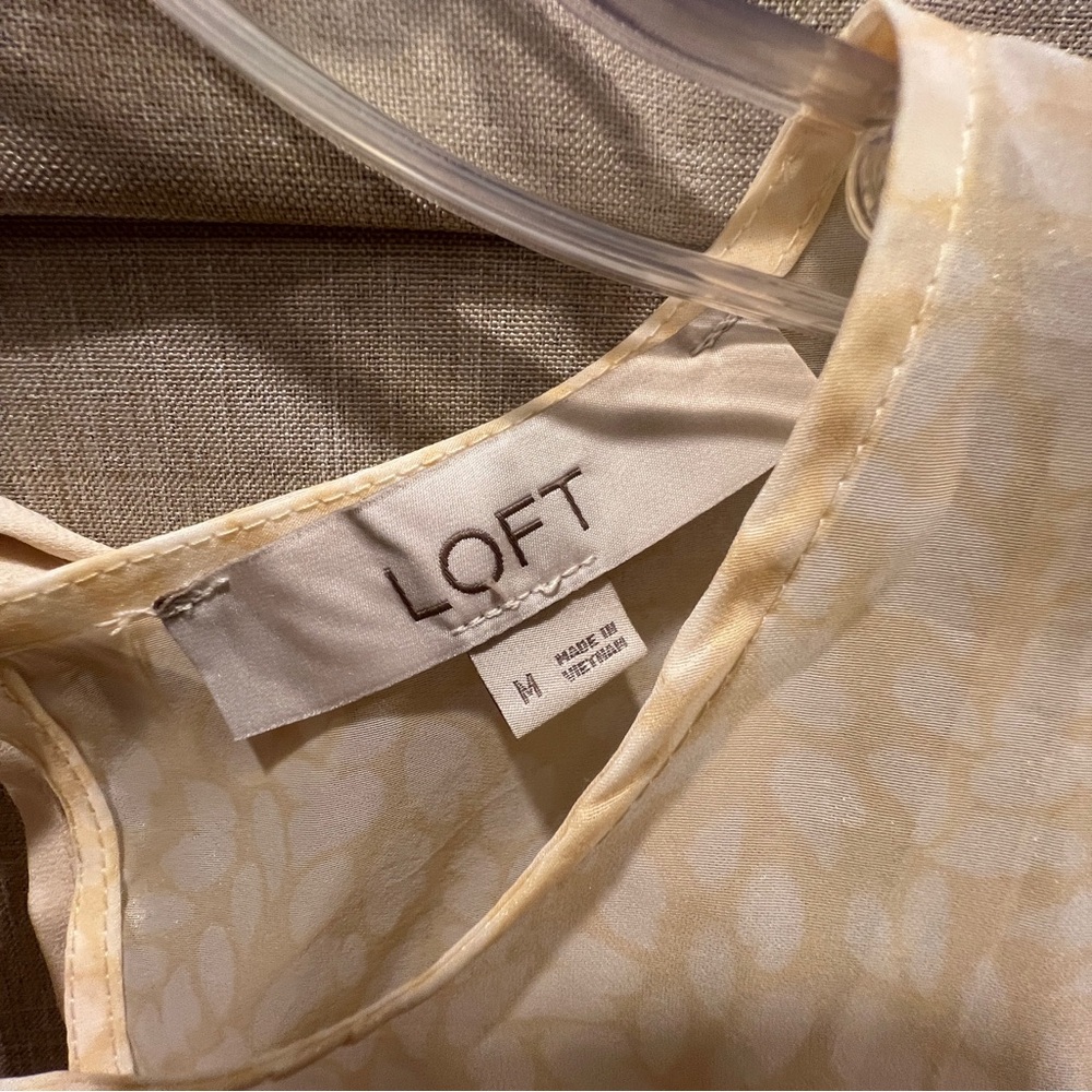 Loft Sheer Cropped Top - Picture 3 of 3